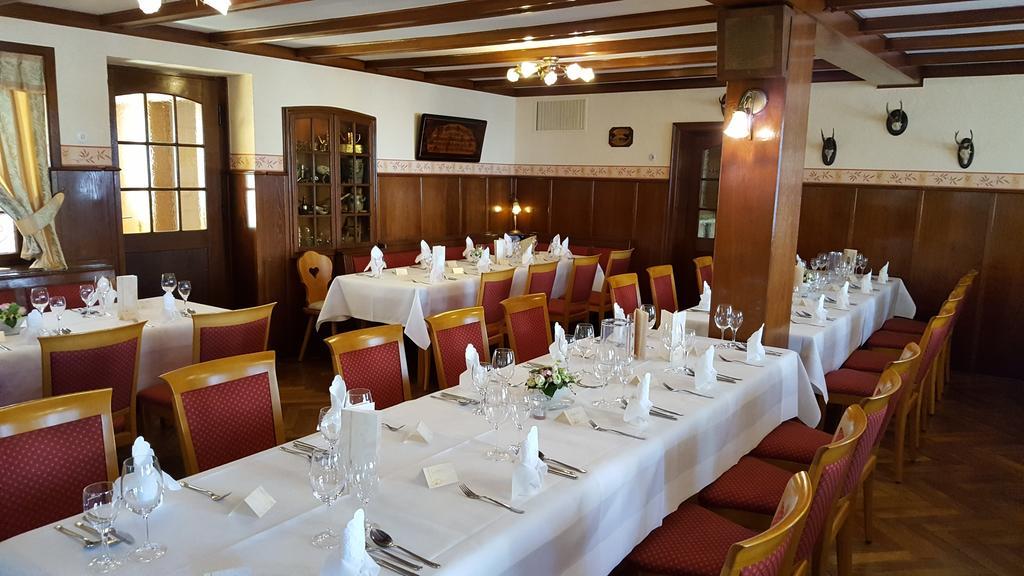 Gasthaus Zum Hirschen Ringsheim Buitenkant foto